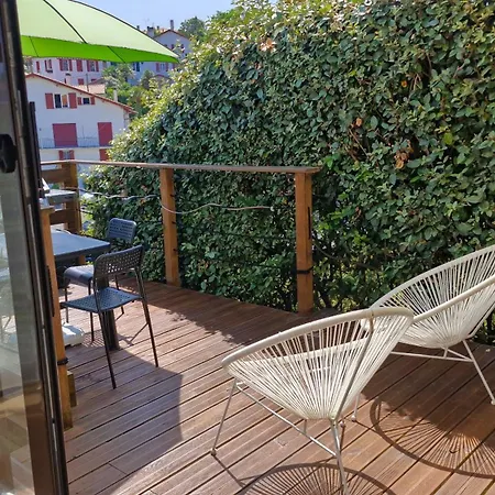 Jolie Maison Cosy Avec Terrasse 600m *