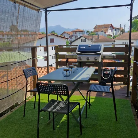 Villa Jolie Maison Cosy Avec Terrasse 600m *