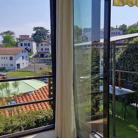 Jolie Maison Cosy Avec Terrasse 600m *