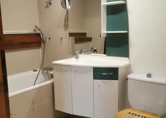 Jolie Maison Cosy Avec Terrasse 600m *