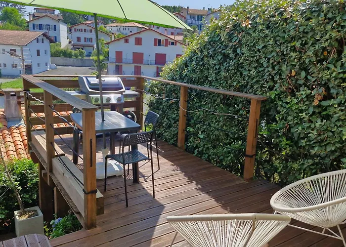 Jolie Maison Cosy Avec Terrasse 600m