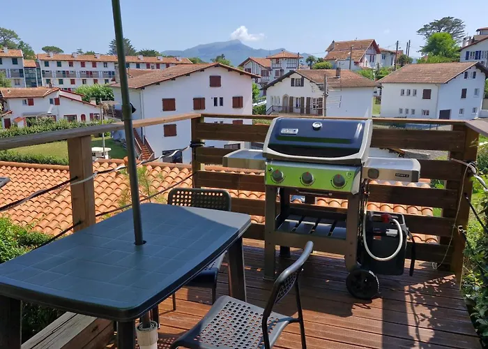 Jolie Maison Cosy Avec Terrasse 600m וילה סן-ז'אן-דה-לוז